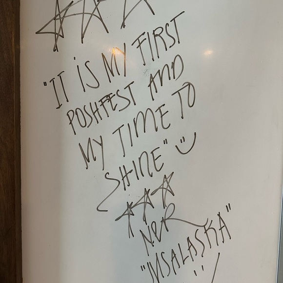 Please Like, Save & Share This Listing For My Next Silent Show💕 Thanks🥰 - Picture 5 of 16